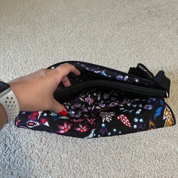 Vera Bradley Iconic Turnabout Crossbody - Foxwood - Picture 5 of 6